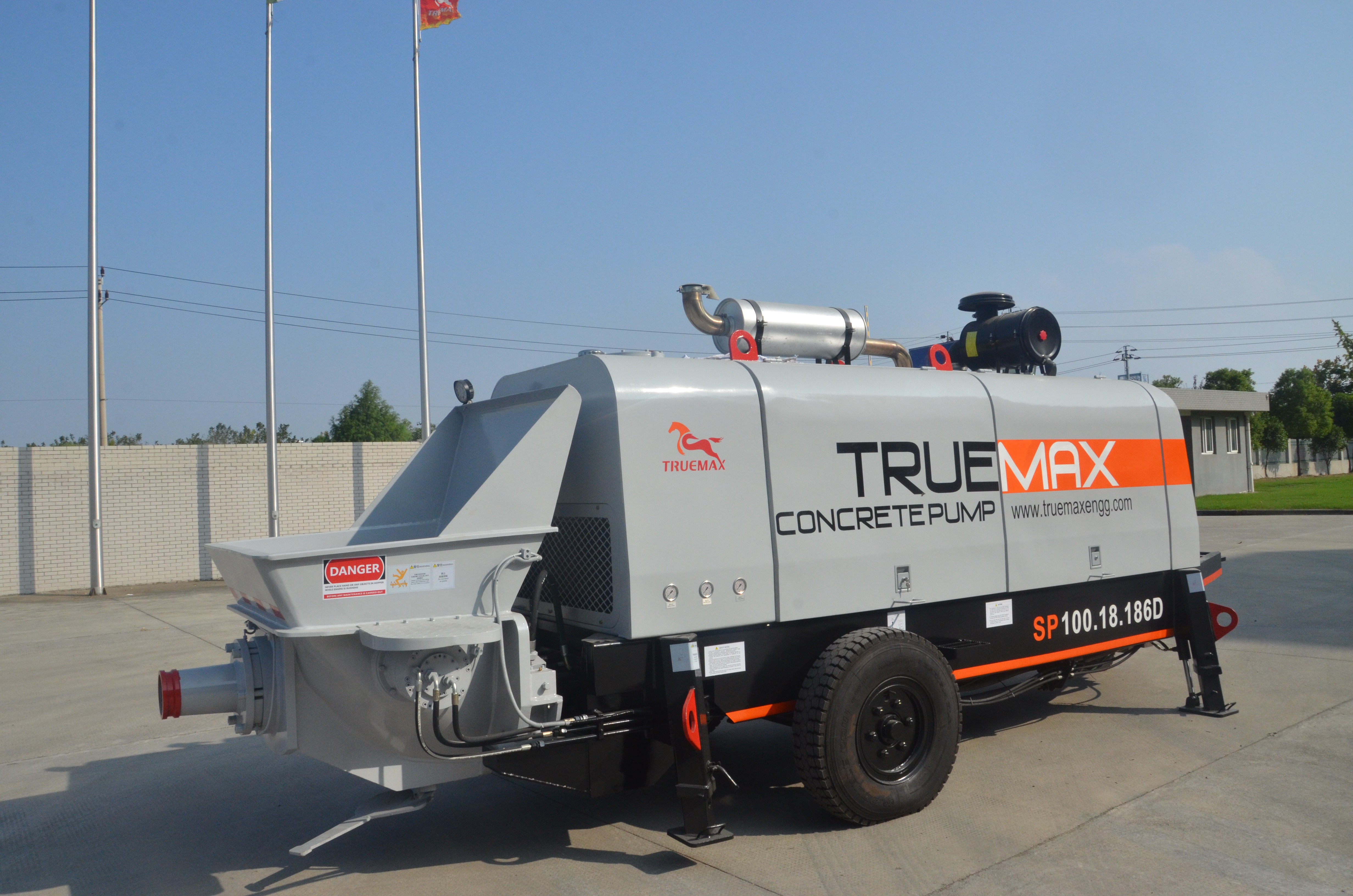 混凝土泵送機(jī) 混凝土泵送機(jī)