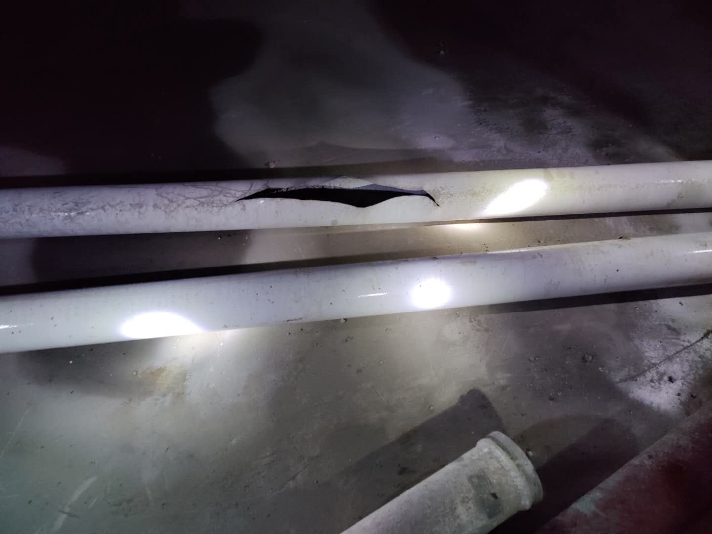 混凝土輸送管爆開 混凝土輸送管爆開